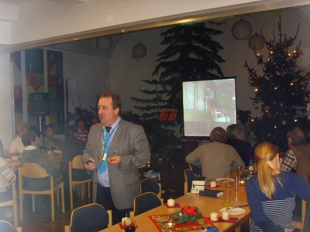 Weihnachtsfeier_Mitarbeiter_Kirchengemeinde_2010__28_.JPG